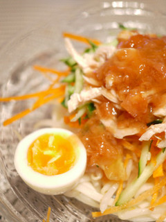 野菜たっぷり!さっぱり梅うどん!-レシピのメイン写真
