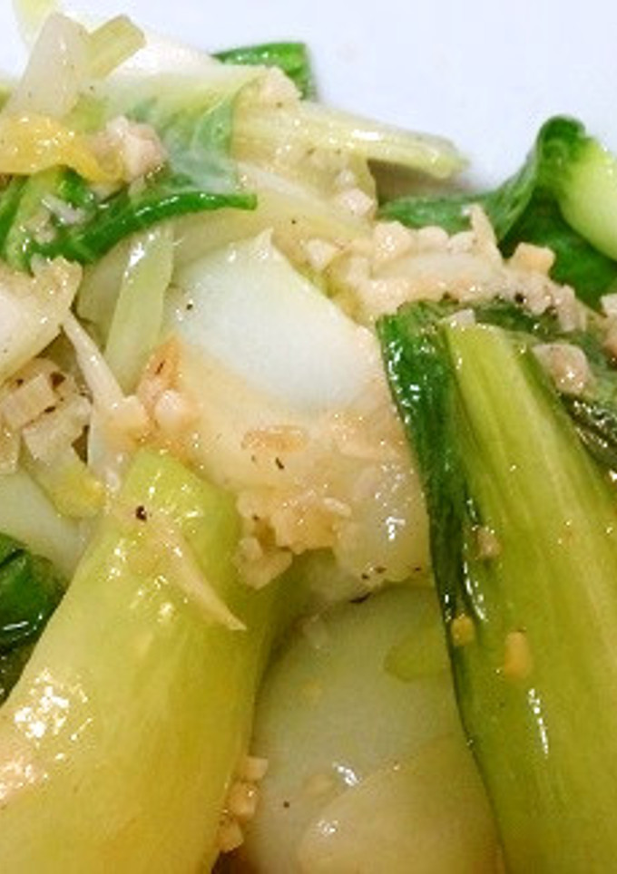 簡単★シャキッ！と青梗菜のにんにく炒め-レシピのメイン写真
