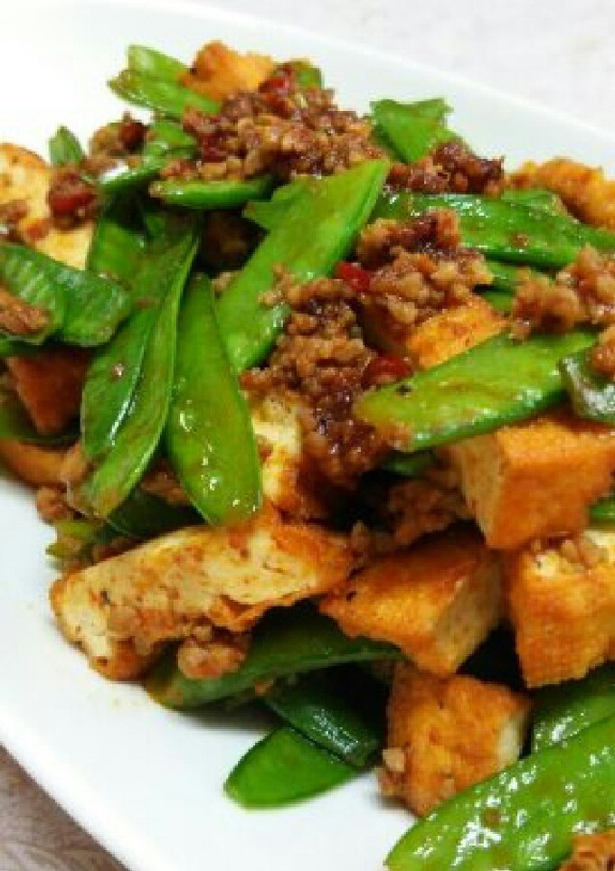 食欲増進！絹さやと厚揚げのピリ辛炒め-レシピのメイン写真