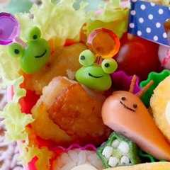รูปของ キャラ弁✳︎枝豆カエルさん♡