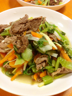 牛肉と野菜のごま油炒め-レシピのメイン写真