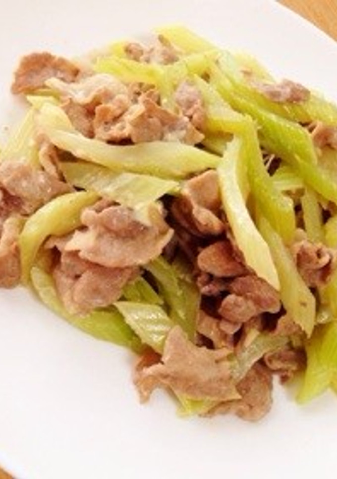 ☆簡単☆セロリと豚肉のめんマヨ炒め-レシピのメイン写真