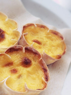 餃子の皮で簡単!!エッグタルト-レシピのメイン写真