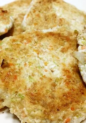 フワフワ鶏肉豆腐ハンバーグwith野菜-レシピのメイン写真