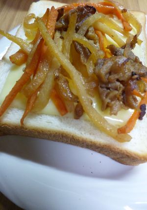 コールラビのきんぴらのチーズトースト-レシピのメイン写真