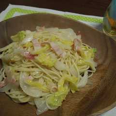 รูปของ 春キャベツと新玉ねぎのオイルパスタ✿