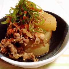รูปของ 大根と豚肉のこってりみそ煮