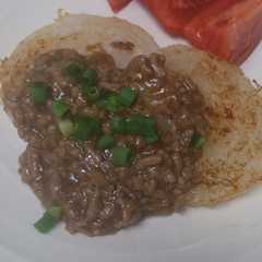 รูปของ 玉ねぎステーキのひき肉あんかけ