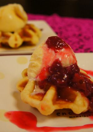 なんちゃって カフェ風デザート ワッフル-レシピのメイン写真