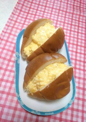 チーズ卵ロールパンサンド-レシピのメイン写真