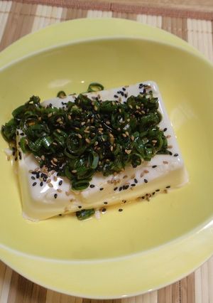 冷奴に飽きたら!ピリ辛ごま葱豆腐!!-レシピのメイン写真