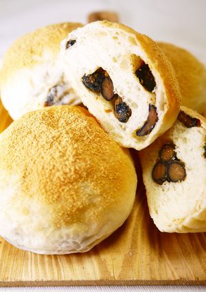 【お家で菓子パン作り】黒豆きなこパン-レシピのメイン写真