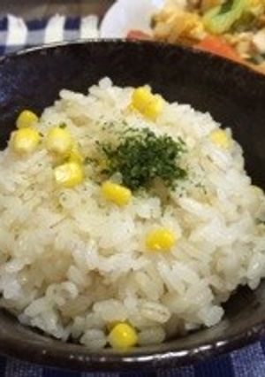 簡単！とうもろこしご飯（バター醤油）-レシピのメイン写真