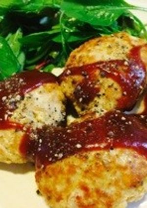 豚肉ミンチと厚揚げのチーズ入りハンバーグ-レシピのメイン写真