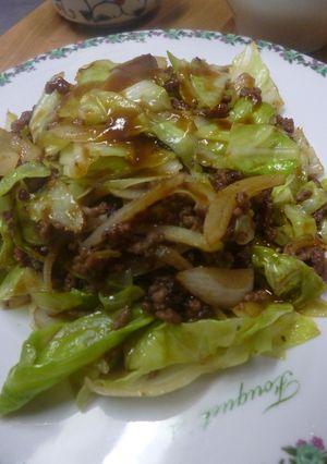 キャベツと合いびき肉の炒め物-レシピのメイン写真