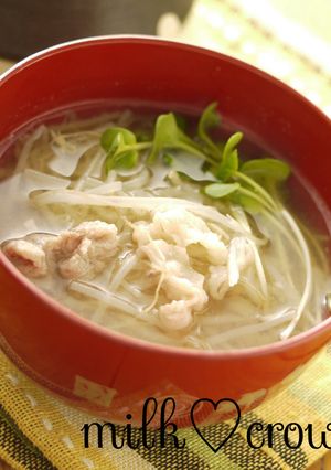 もやしと豚肉のお味噌汁-レシピのメイン写真