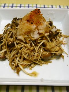 旨味倍増!干しきのこのにんにく炒め-レシピのメイン写真