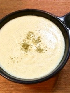 玉ねぎ氷で時短!そら豆のスープ-レシピのメイン写真