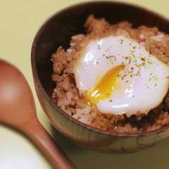 รูปของ 残った味噌汁で簡単！味噌煮込みごはん！