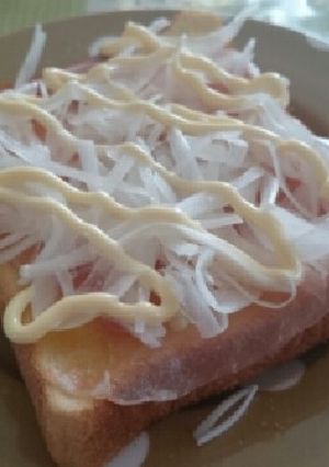 生ハムサラダトースト-レシピのメイン写真