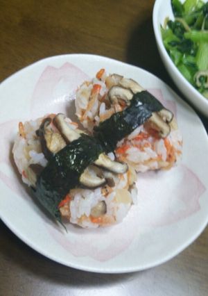 お弁当に最高!!ちっちゃなおむすび☆-レシピのメイン写真