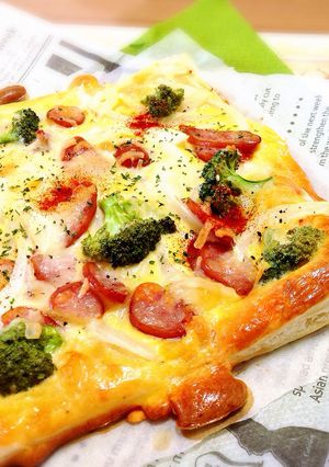 型不要☆のっけるだけの簡単キッシュパイ-レシピのメイン写真