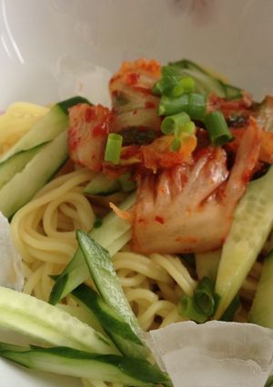 焼きそば麺で激早冷麺(ランチに最適)-レシピのメイン写真