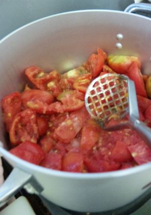 完熟トマトでトマトジュース-レシピのメイン写真