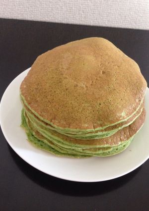 ミキサー☆ほうれん草とバナナのパンケーキ-レシピのメイン写真
