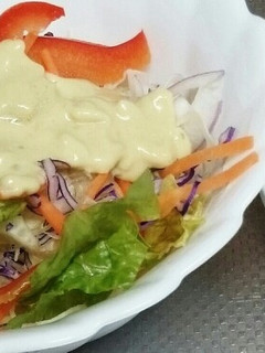 アボカドわさびソースで食べるサラダ-レシピのメイン写真