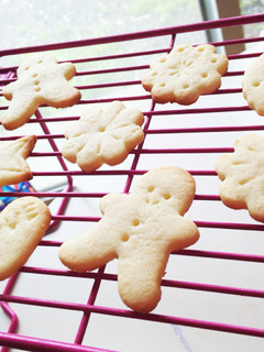 材料4つ 簡単サクサククッキー♪-レシピのメイン写真