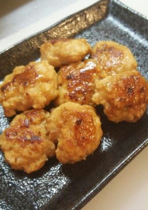 鳥ひき肉のふわふわつくね☆お弁当にも☆-レシピのメイン写真