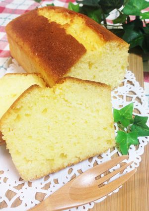 ヨーグルトで♬簡単ふわふわパウンドケーキ-レシピのメイン写真