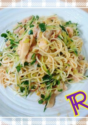 鶏モモと野菜入りピリ辛ひやむぎ-レシピのメイン写真