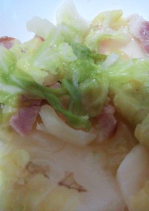 キャベツとベーコンのコンソメ煮-レシピのメイン写真