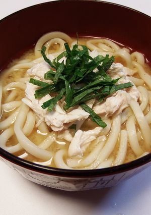 温でも冷でも美味しい。ごまみそうどん-レシピのメイン写真