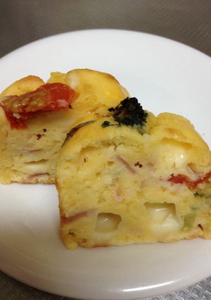 ランチ♡お弁当♡彩り野菜のケークサレ♡-レシピのメイン写真