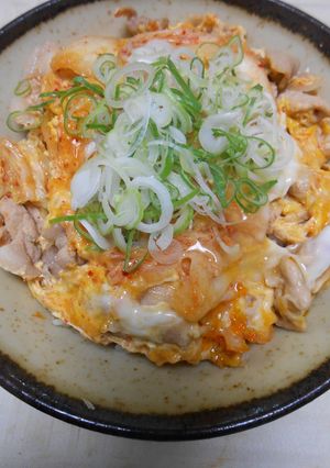 豚小間肉と白菜キムチの卵とじ丼-レシピのメイン写真