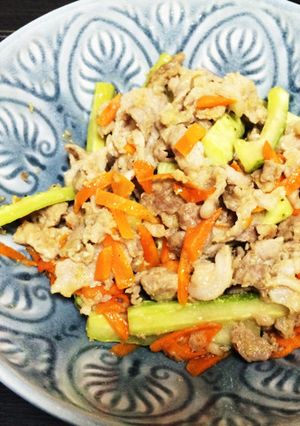 白きゅうりと豚肉の炒め物-レシピのメイン写真