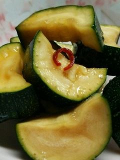 超簡単!ズッキーニの麺つゆ漬け-レシピのメイン写真