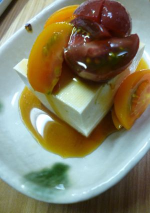 ミニトマトをのせた冷奴-レシピのメイン写真
