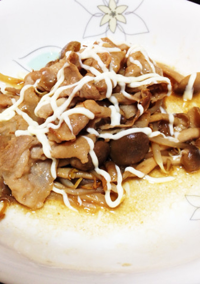 しめじともやしの豚バラ炒め★-レシピのメイン写真
