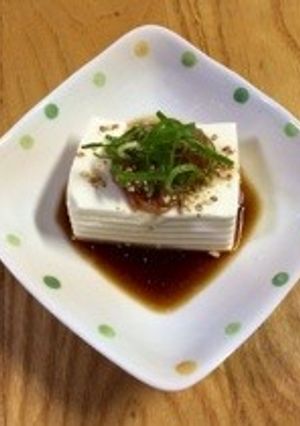 夏はコレ♫さっぱりごま油＆梅冷奴-レシピのメイン写真