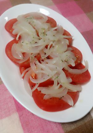 とっても簡単♪トマトと玉ねぎのマリネ-レシピのメイン写真