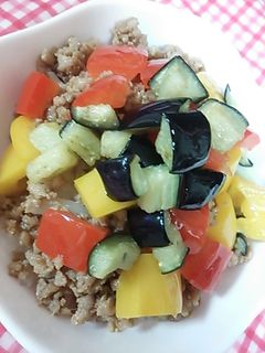 カラフルそぼろ丼-レシピのメイン写真