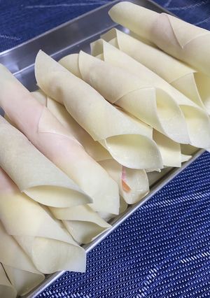 ワンタンの皮で作るハムチーウィンナー巻き-レシピのメイン写真