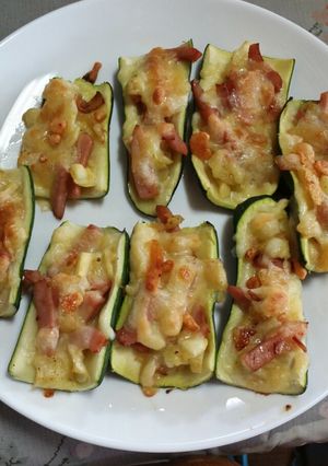 ズッキーニのベーコンチーズ焼き-レシピのメイン写真