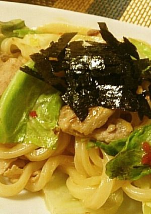 食べてみて♪豚キャベツのピリ辛マヨうどん-レシピのメイン写真