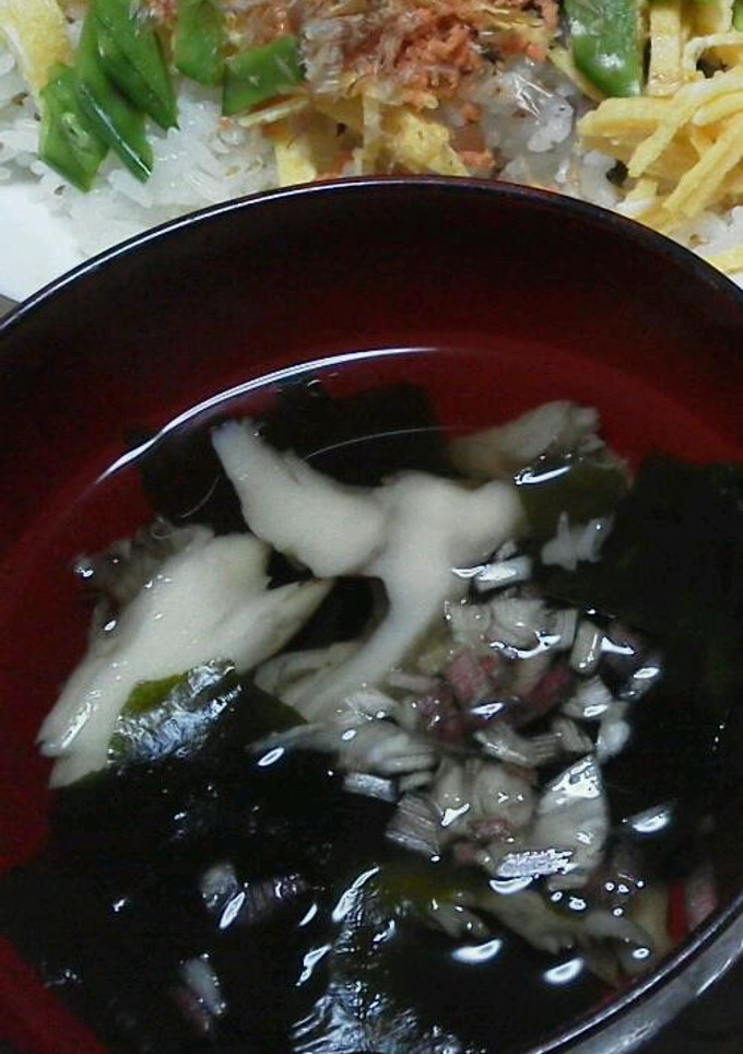 茗荷で爽やか♪舞茸とわかめのお吸い物☆-レシピのメイン写真