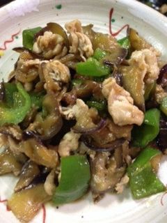簡単!茄子ピーマンと豚肉の生姜炒め-レシピのメイン写真
